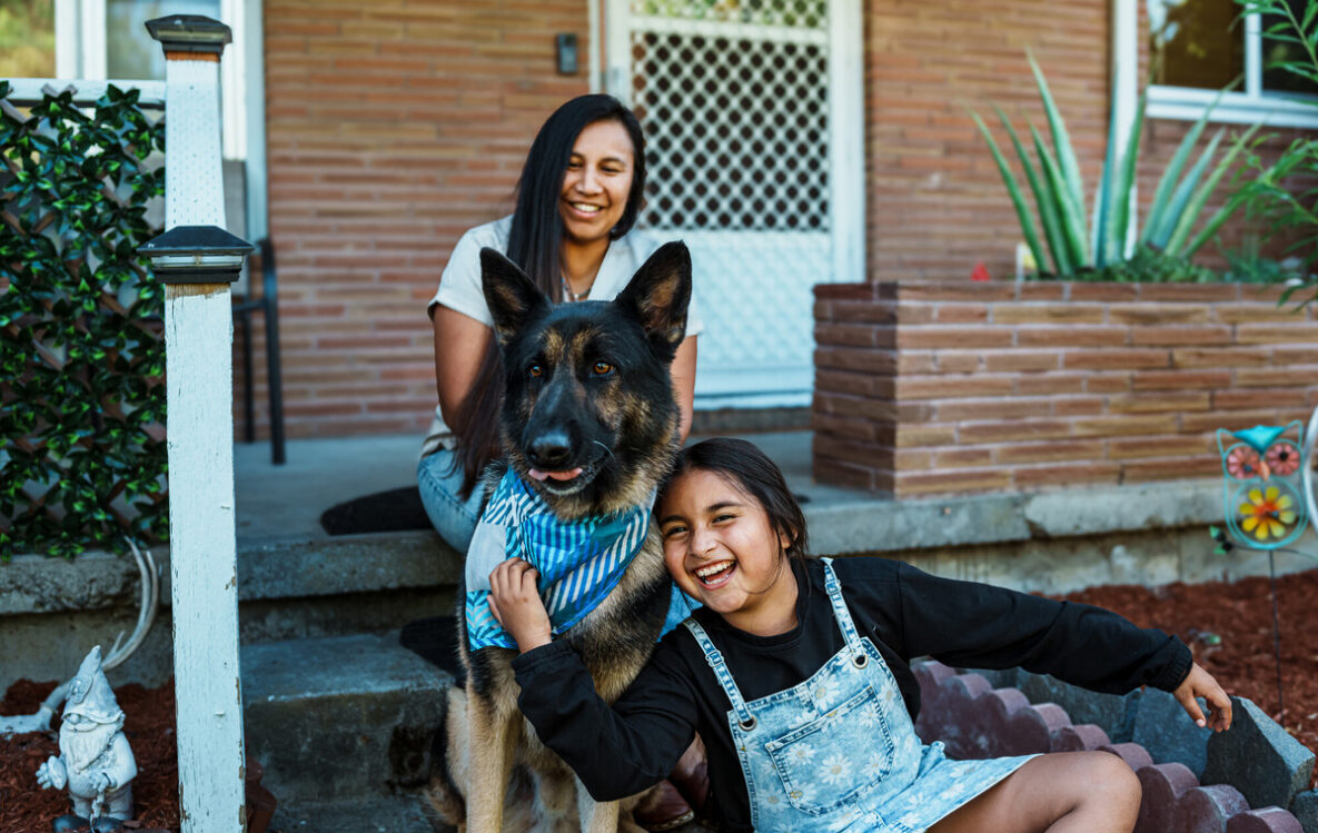 native-american-mother-daughter